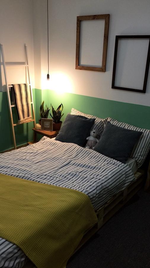 Condodo Homestay Ben Van Don Ho Chi Minh City Exterior photo